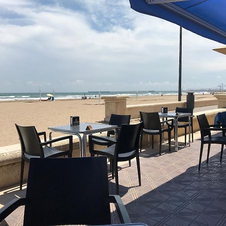 Malvarossa Apartment Near Beach 瓦伦西亚 外观 照片